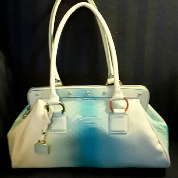 Liz Claiborne Handbags - *3/$25 SALE  Liz Claiborne purse